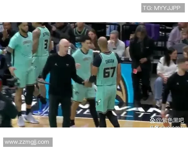 上海赛黄蜂对快船首节精彩回顾与精彩瞬间分析